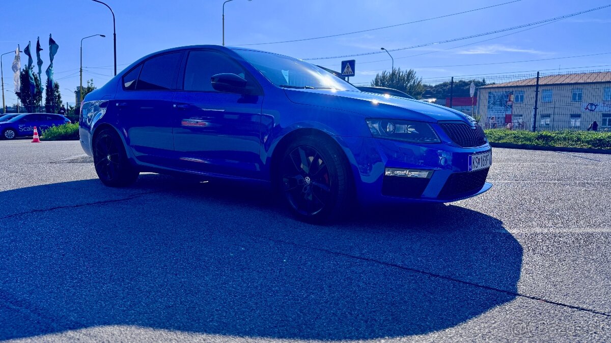 Škoda octavia 3 RS 2.0 Tfsi - 2