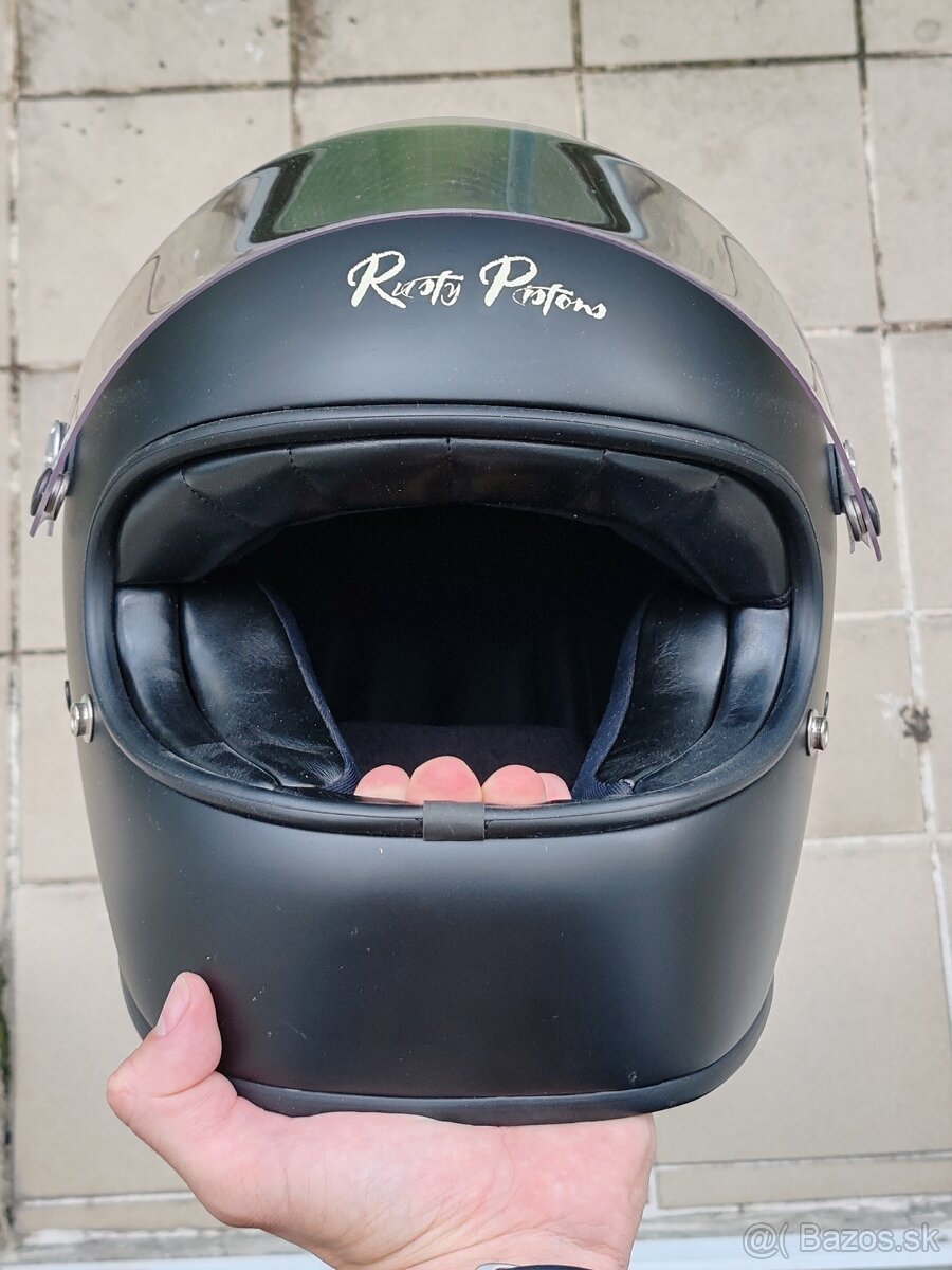 Rusty Pistons RPHE12 - 2