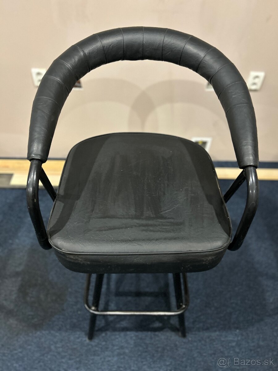 Barová stolička - 2