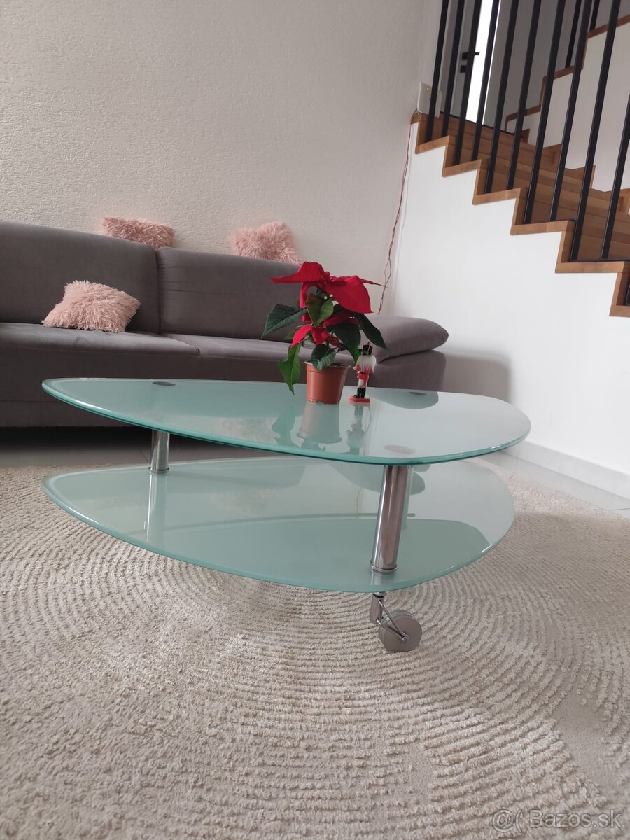 Konferenčný stolík - 2