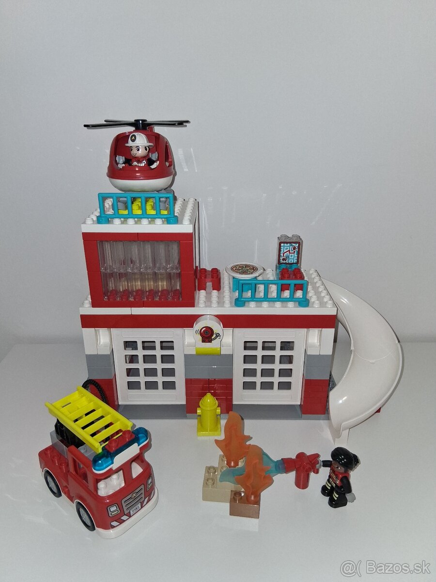 LEGO DUPLO POŽÁRNÍ STANICE - 2