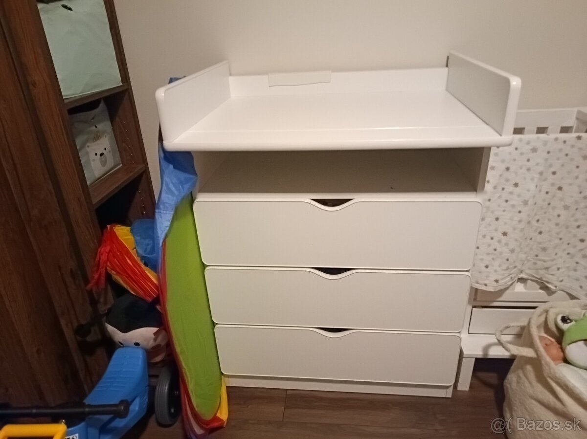 Predam prebalovaci pult - 2