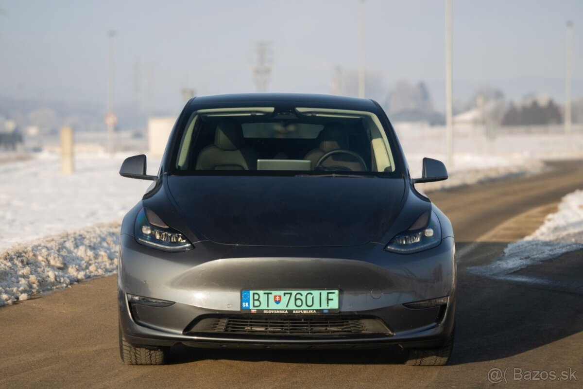 Tesla Model Y Long Range AWD 2022 - 2