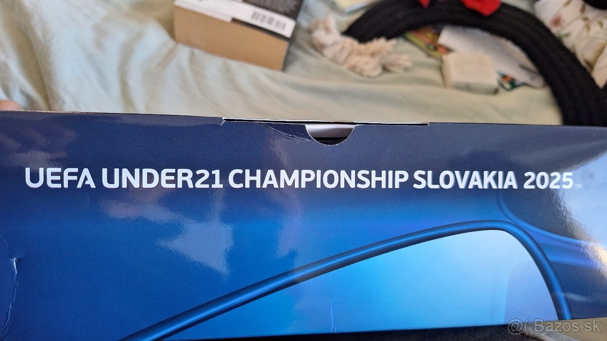 Umele pohare world cup do.21 rokov suvenir - 2