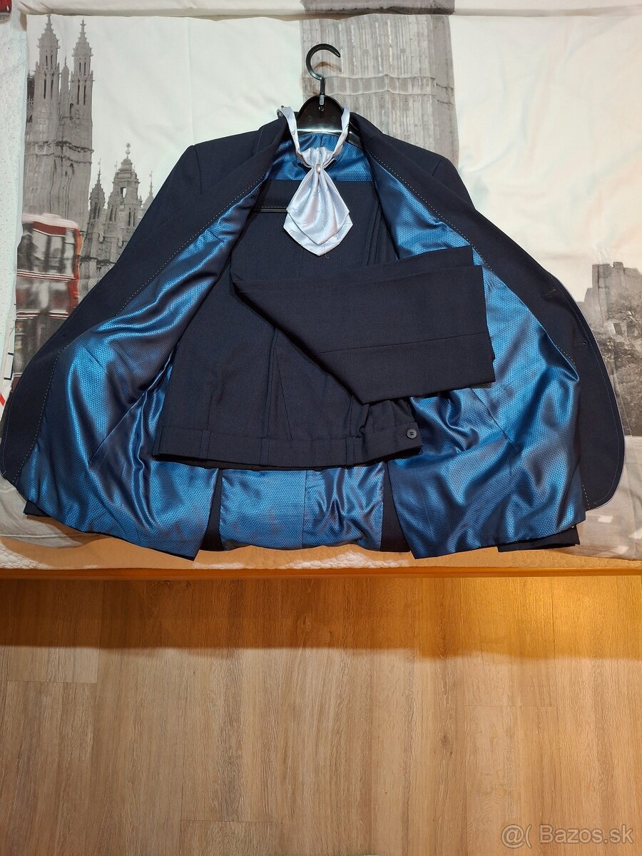 Kvalitný tmavomodrý oblek 158 - 2