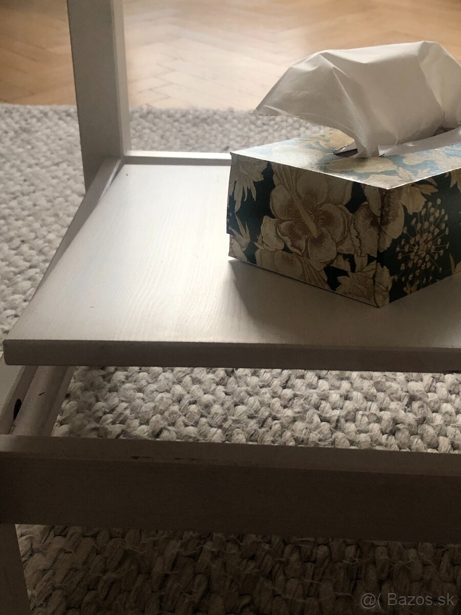 konferenčný stolík drevený - 2