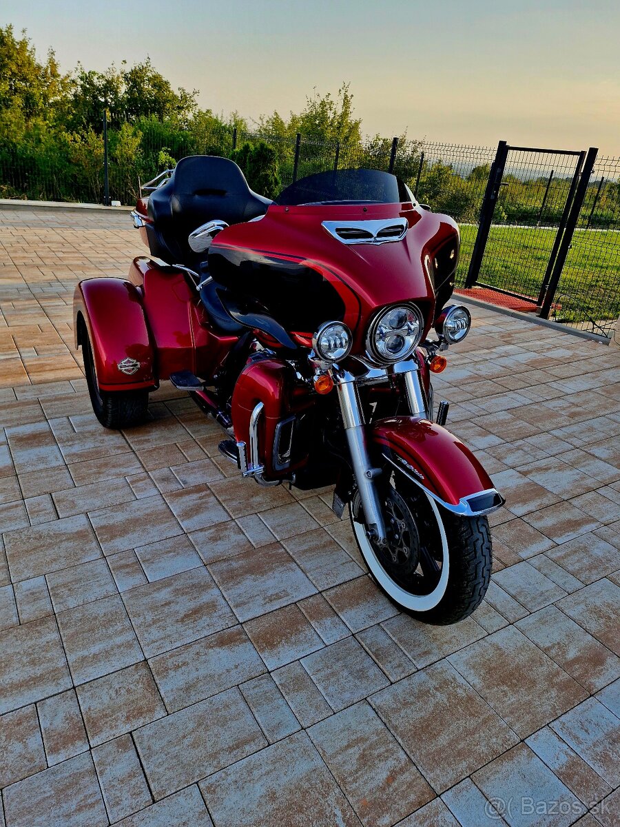 Predam Harley Davidson tri glide - 2