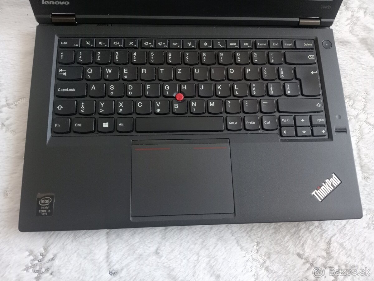 predám Lenovo thinkpad T440p , Intel core i5 , 8gb ram ,ssd - 2