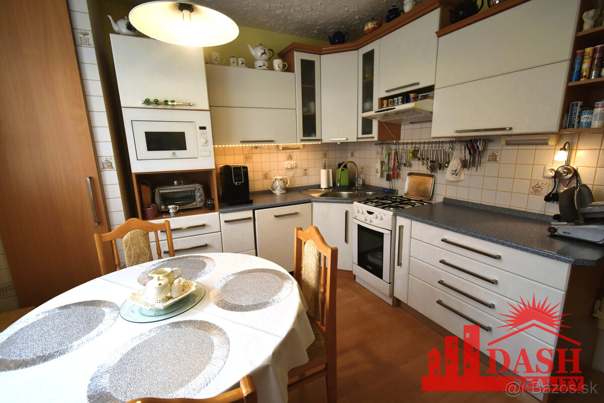 Na predaj 3 izbový byt s lodžiou, 77 m2, Trenčín ul. Halalov - 2