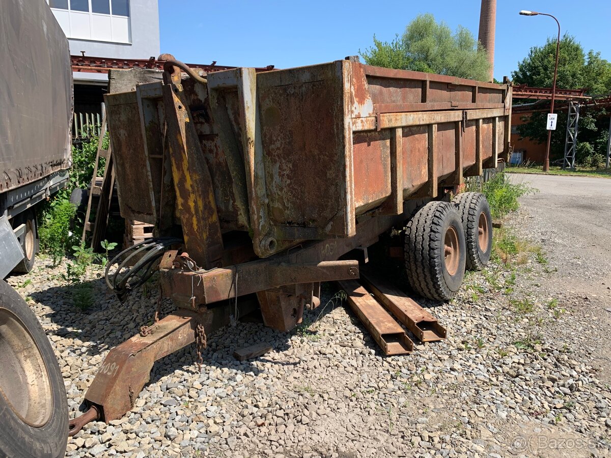 Hakovy nosič kontajnerov - 2