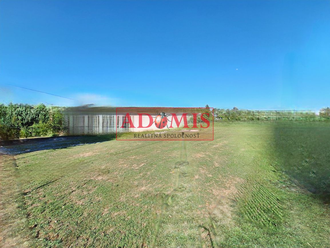 ADOMIS - predáme stavebný pozemok 1571m2 Geča,všetky IS,aj n - 2
