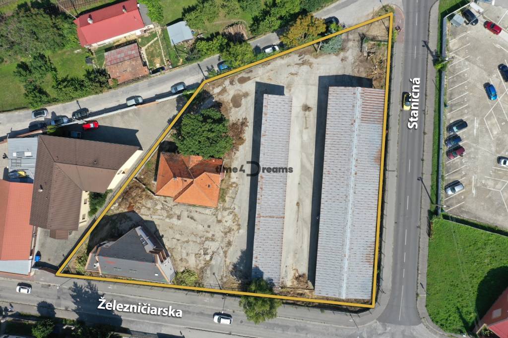 NA PRENÁJOM skladové priestory - areál v centre Nitry - 2