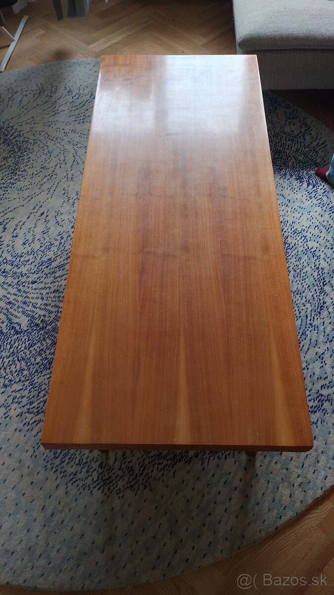 Konferenčný stolík - 2