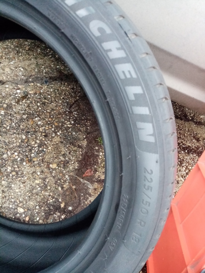 AKCNA ZIMNA CENA Michelin Primacy 4 225/50 R18 - 2