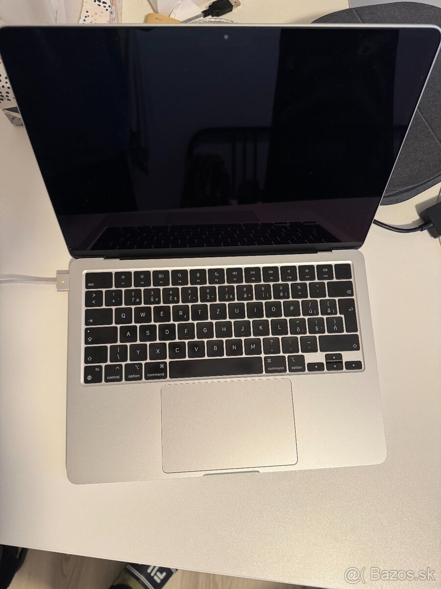 Macbook Air 13'' M3 2024 / 8GB / 256GB SSD, silver - 2