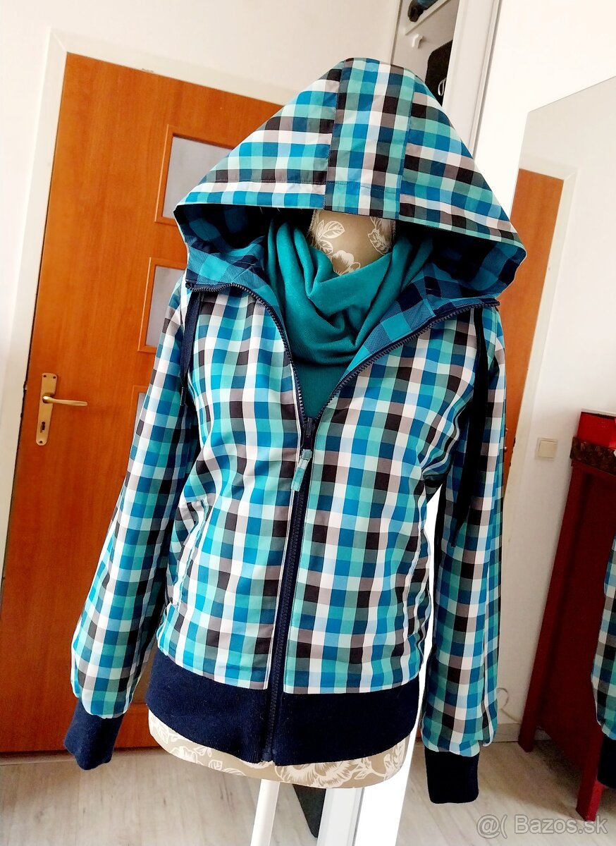 Prechodná obojstranná bundička - 2