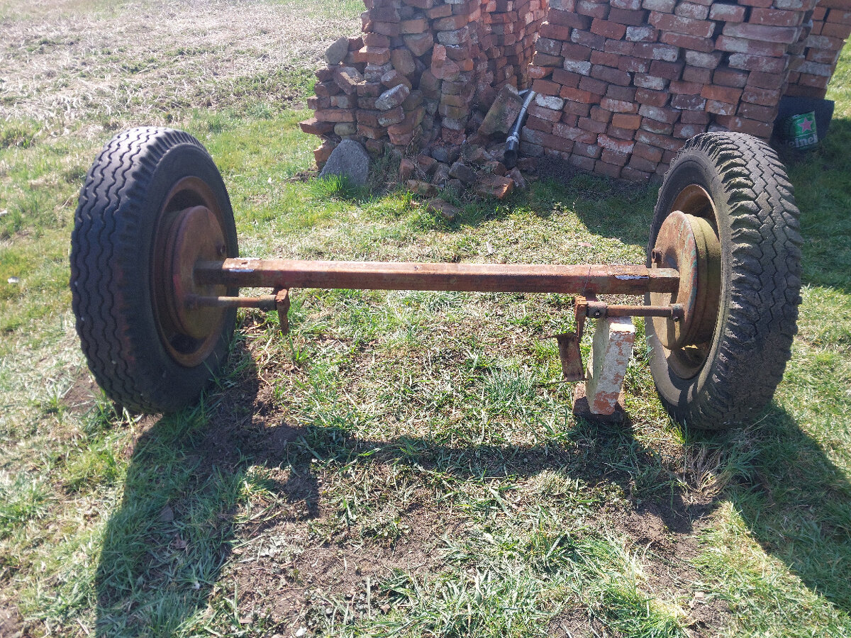 Náprava na vlečku - 2