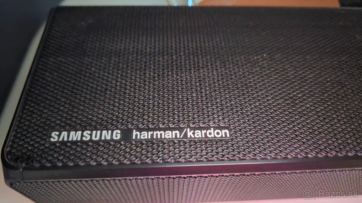 Samsung HW-Q60R soundbar - 2