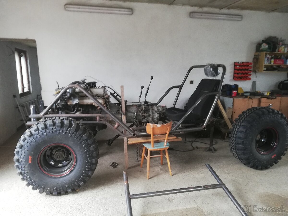 Offroad špeciál nisan patrol rb30