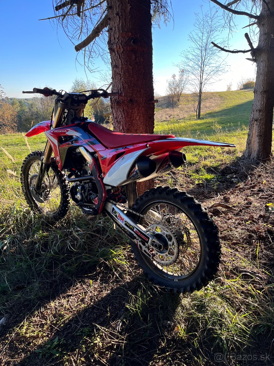 Predam hondu crf 250