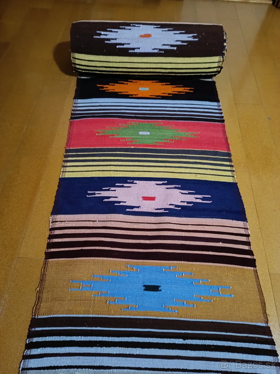 Tkané koberce - 2
