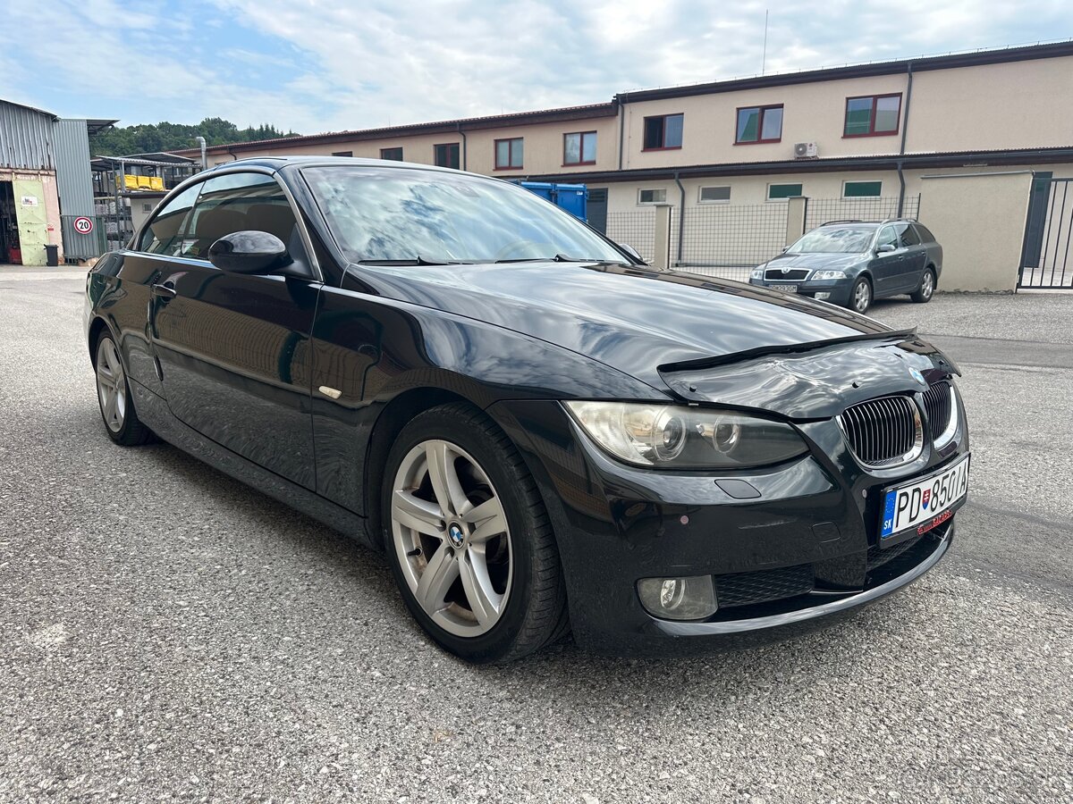 BMW Rad 3 325 i A/T - 2