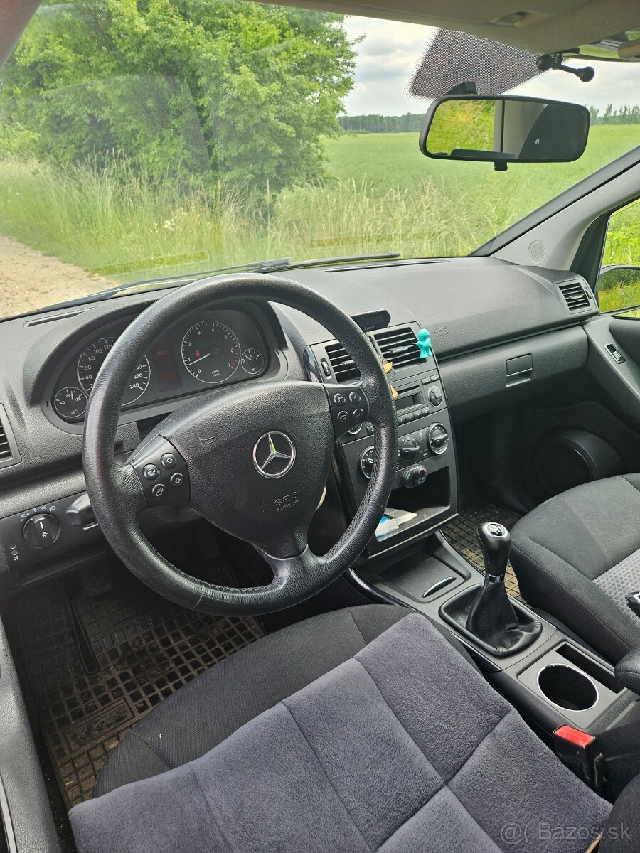 Predám Mercedes - 2