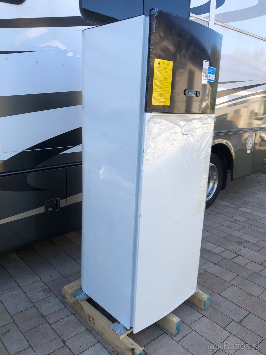 Tepelné čerpadlo DAIKIN EPRA 8KW ALEBO 10KW so zásobníkom - 2