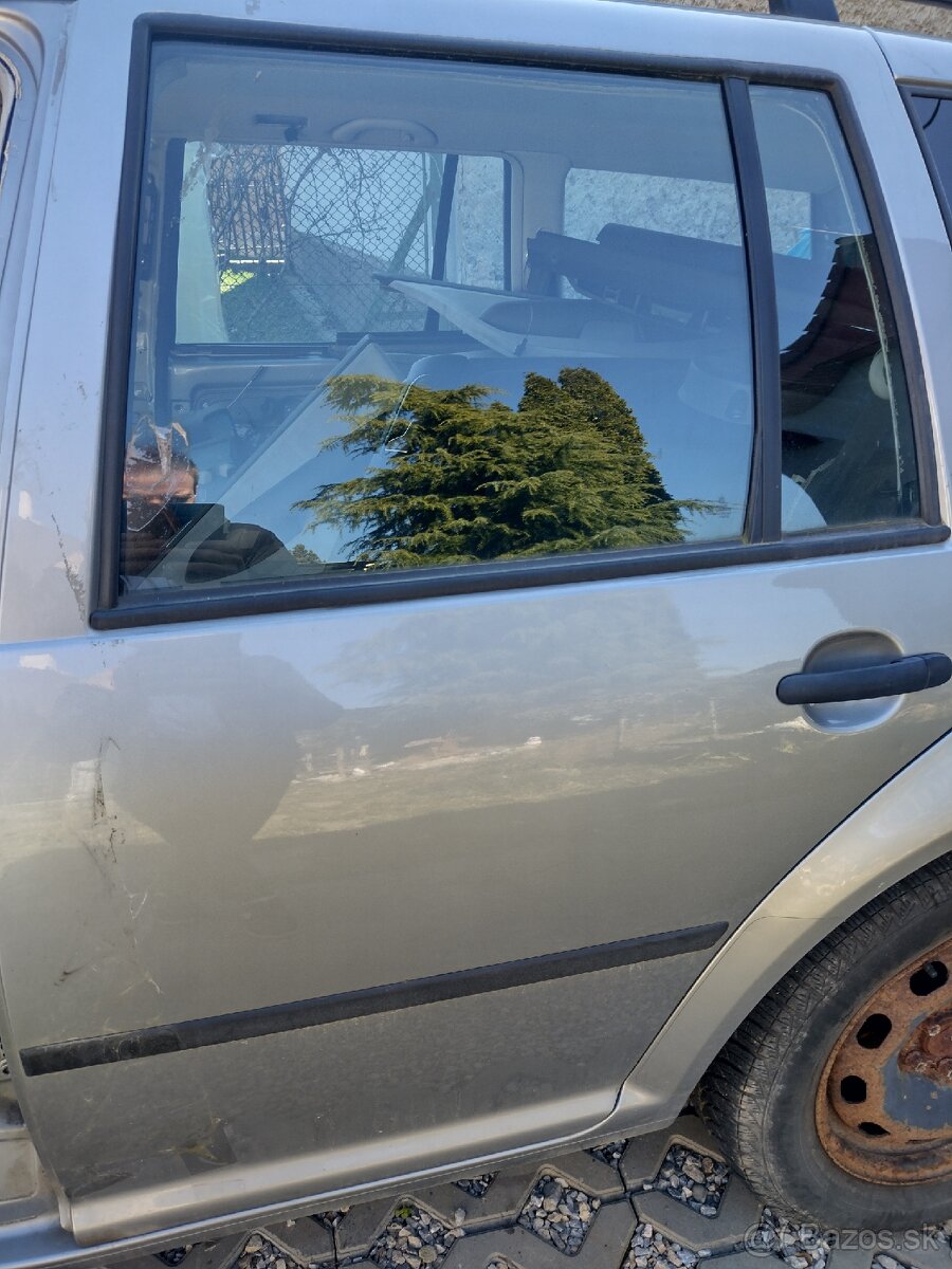 LD7V bočné dvere Volkswagen Golf 4 Bora variant - 2