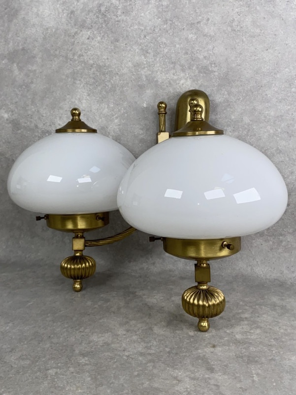 nástenná dvojguľová lampa - 2