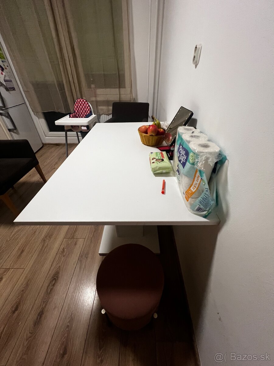 Kuchynský stôl - 2
