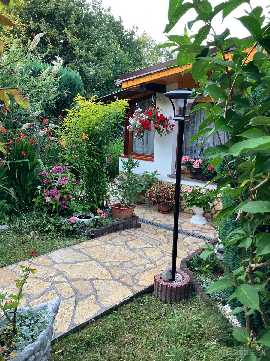 Celoročná chata na predaj v Jelenci - 2