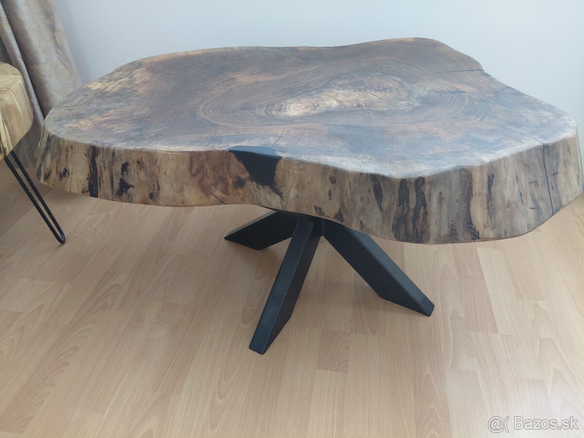 Masívny stôl - 2