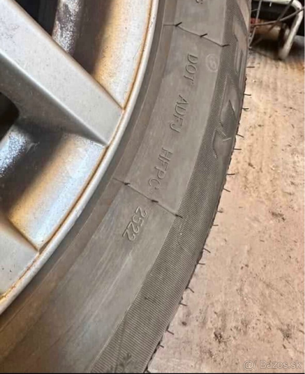 BMW elektróny so zimnými pneu - 2