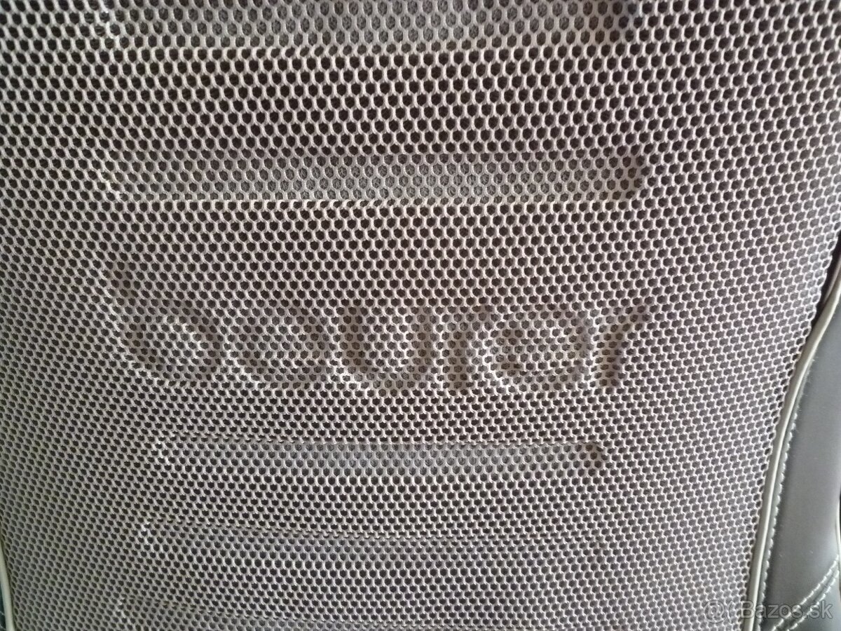 Predám masážny prístroj Beurer. MG300 - 2