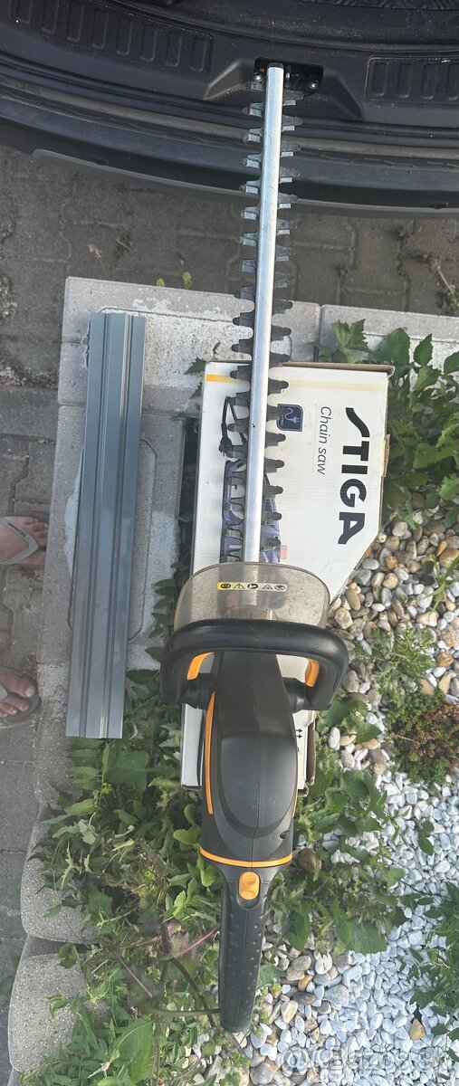 Elektrický plotostrih STIGA HT 106C (SHT 600) na ND - 2