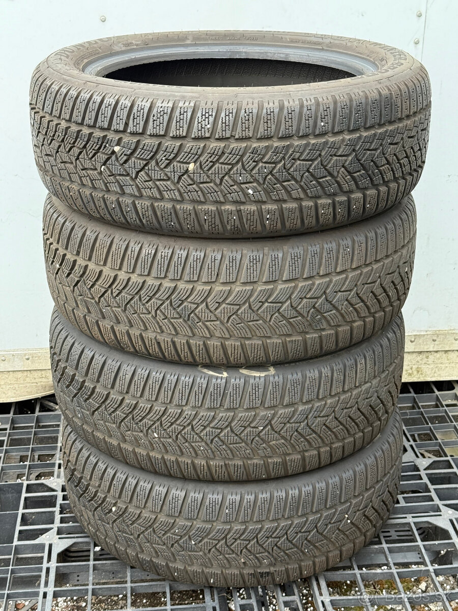 PREDÁM 4 kusy zimné pneumatiky DUNLOP 205/55 R17 95V - 2