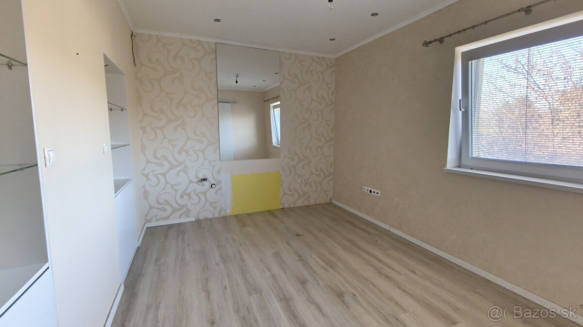 Prenajmem priestor na ulici Olympionikov v Prievidzi - 2