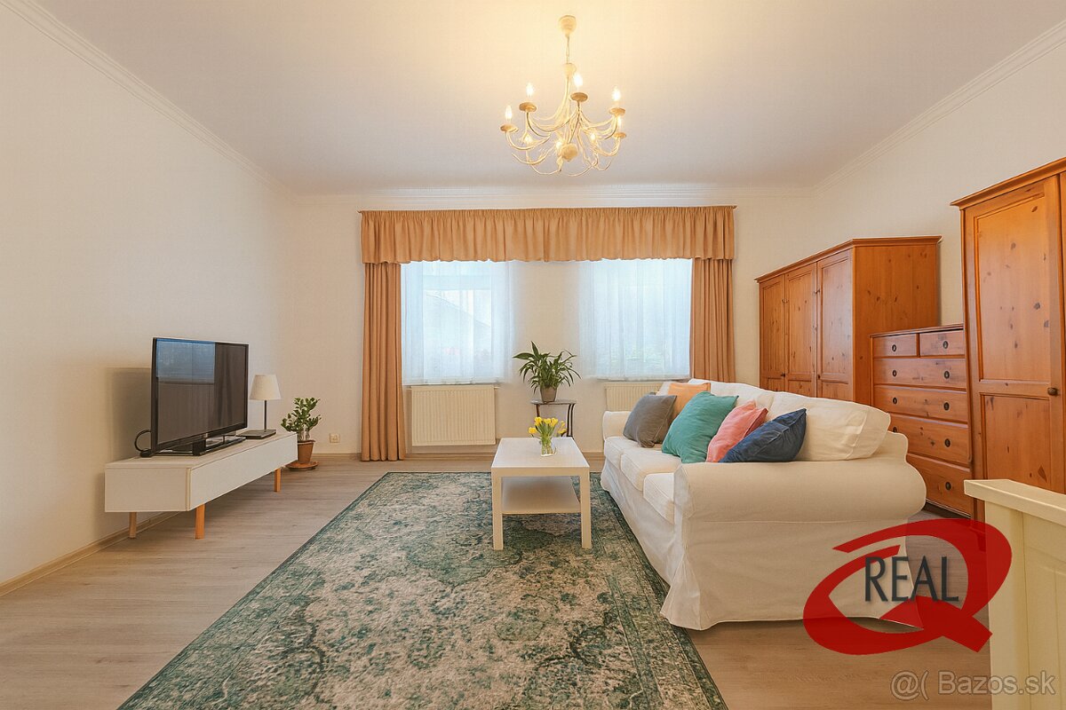 PRIESTRANNÝ BYT V TEHLOVOM DOME S PARKOVANÍM - 2