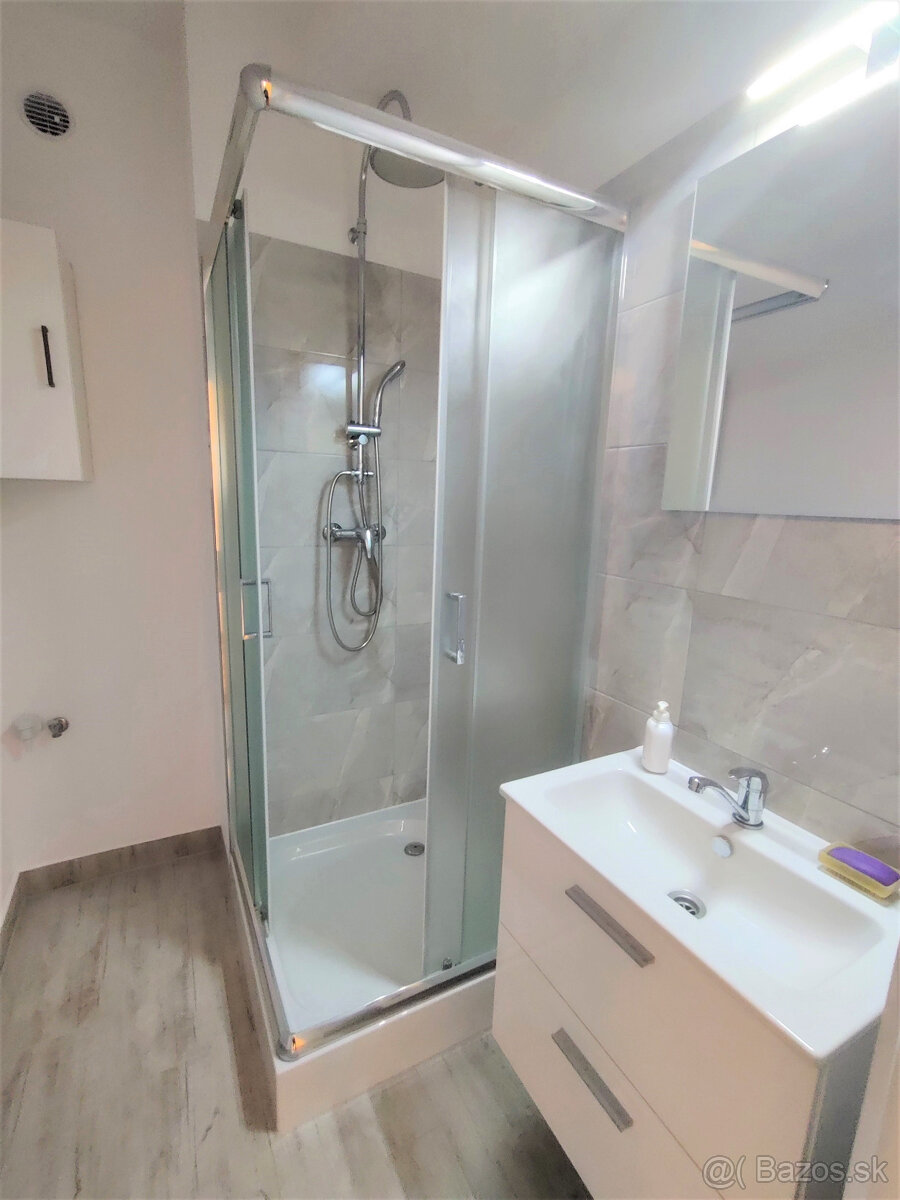 Prenájom 2 izbový, blízko Centra, Zimná, rekonšt nezariadený - 2