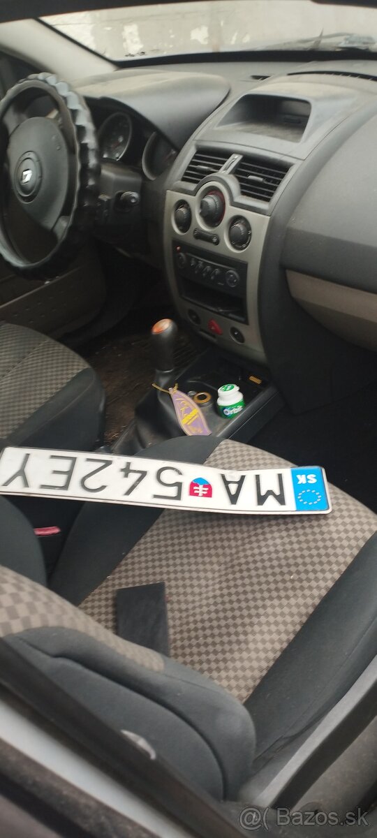 Predám Renault Megane II 1.6benzin - 2