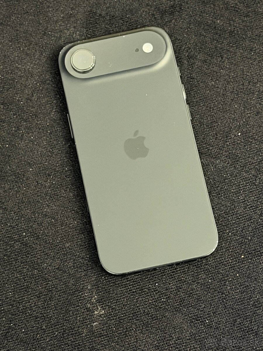 Apple iPhone Air 256GB vesmírne čierny - 2