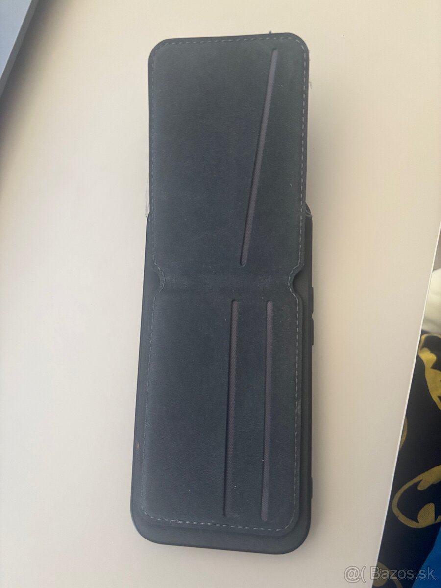 Iphone 15 kryt aj na karty - 2