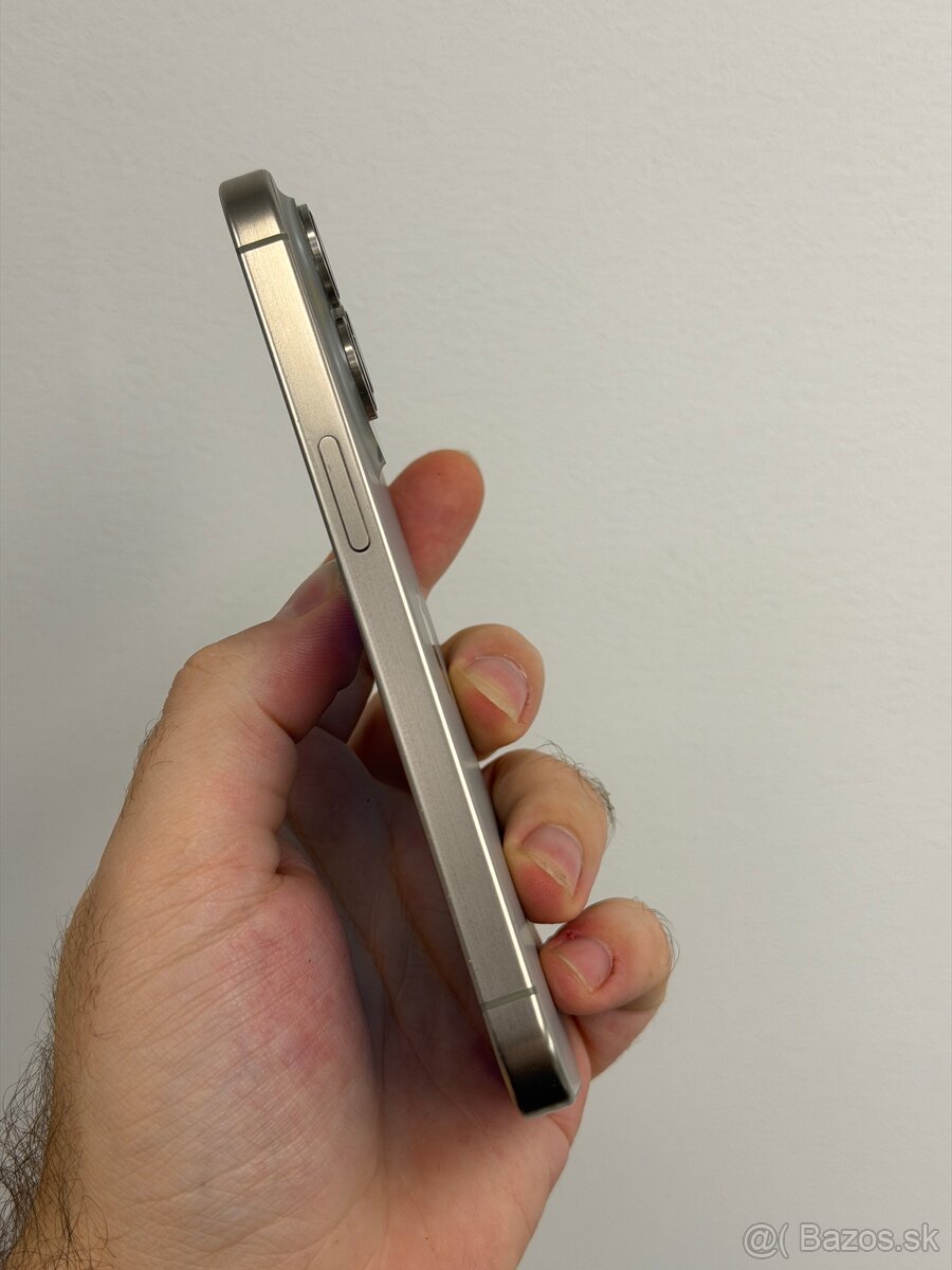 Predám Apple iPhone 15 Pro 128GB Natural Titanium - 2