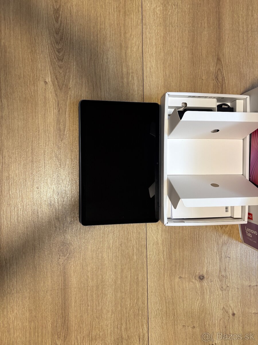 Tablet Lenovo tab + folio case - 2