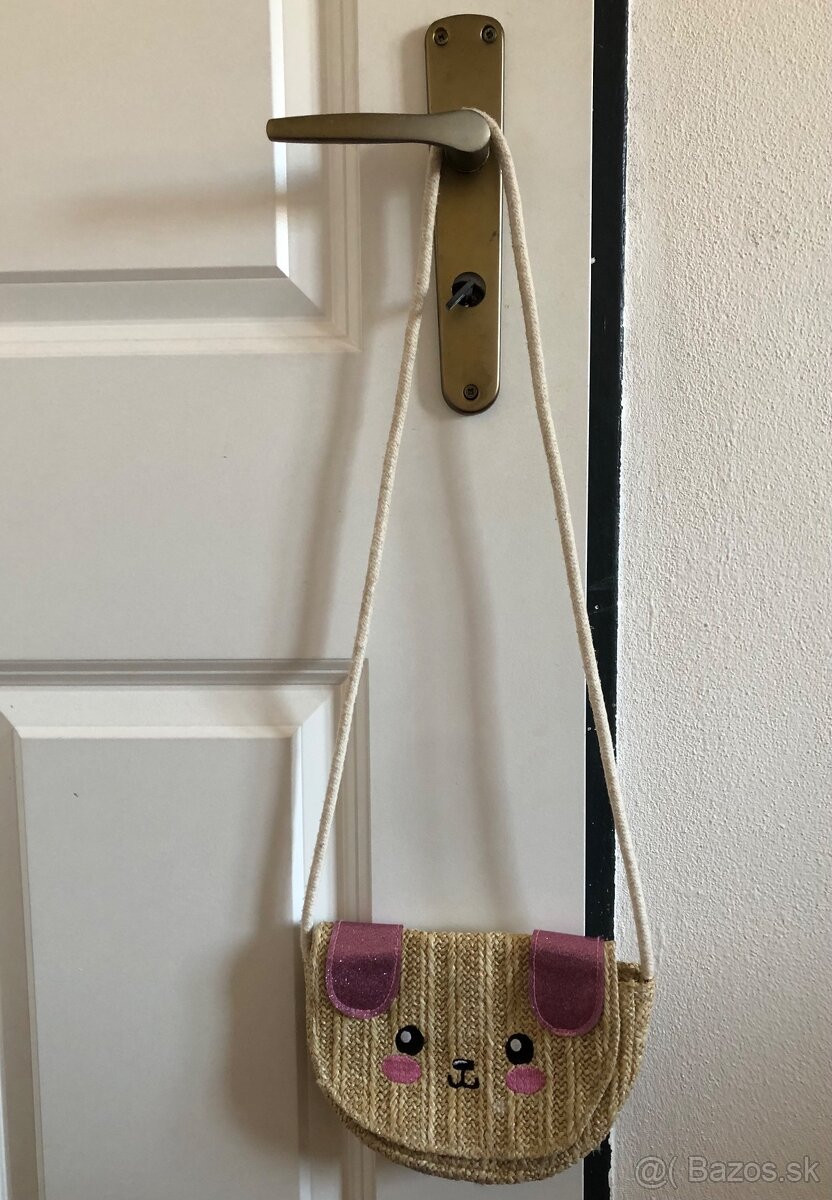 ————-Malá detská slamená kabelka psík, 4 E———- - 2