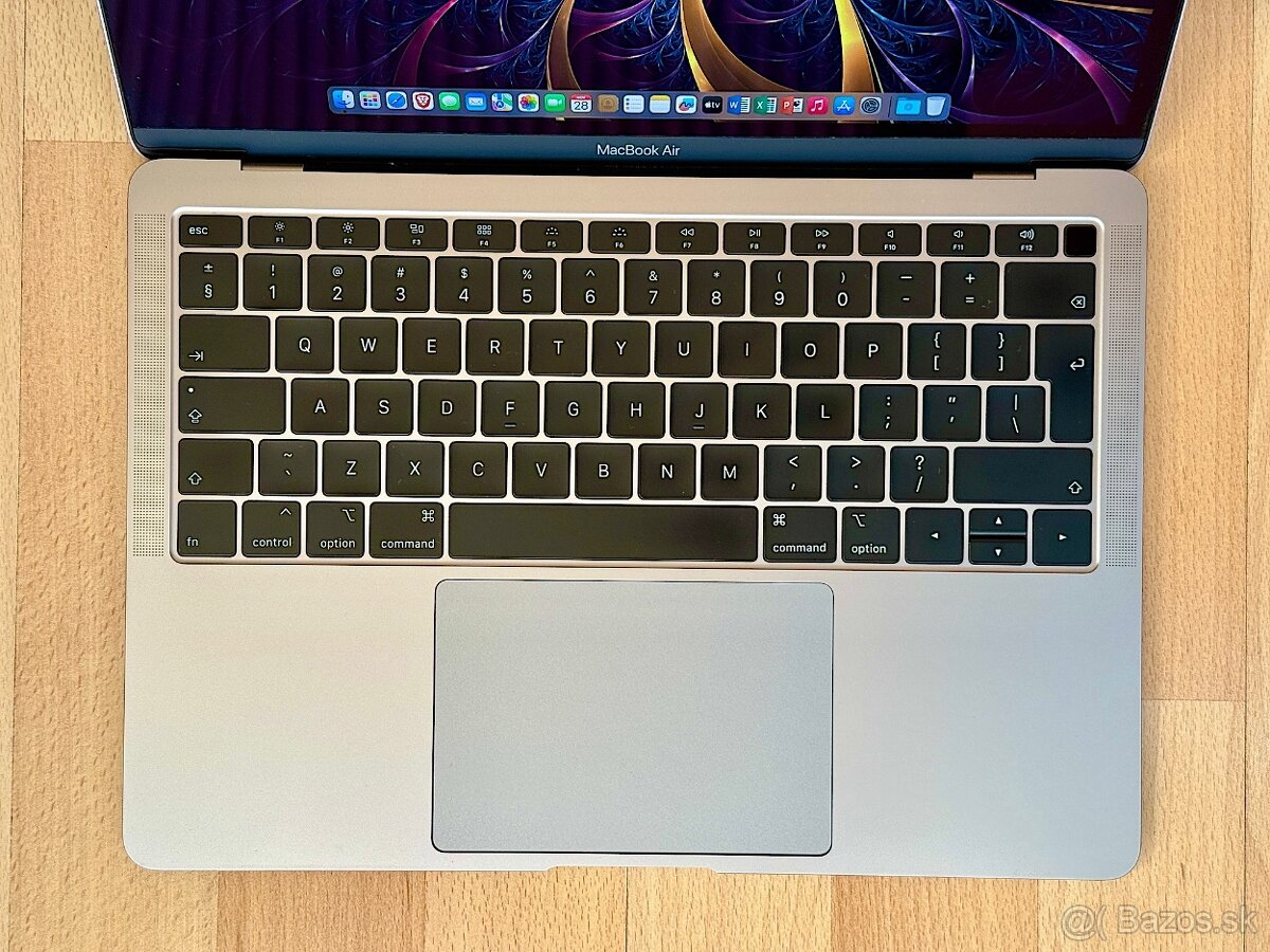 MacBook Air 13", typ A1932, Výdrž batérie 6 hod. - 2