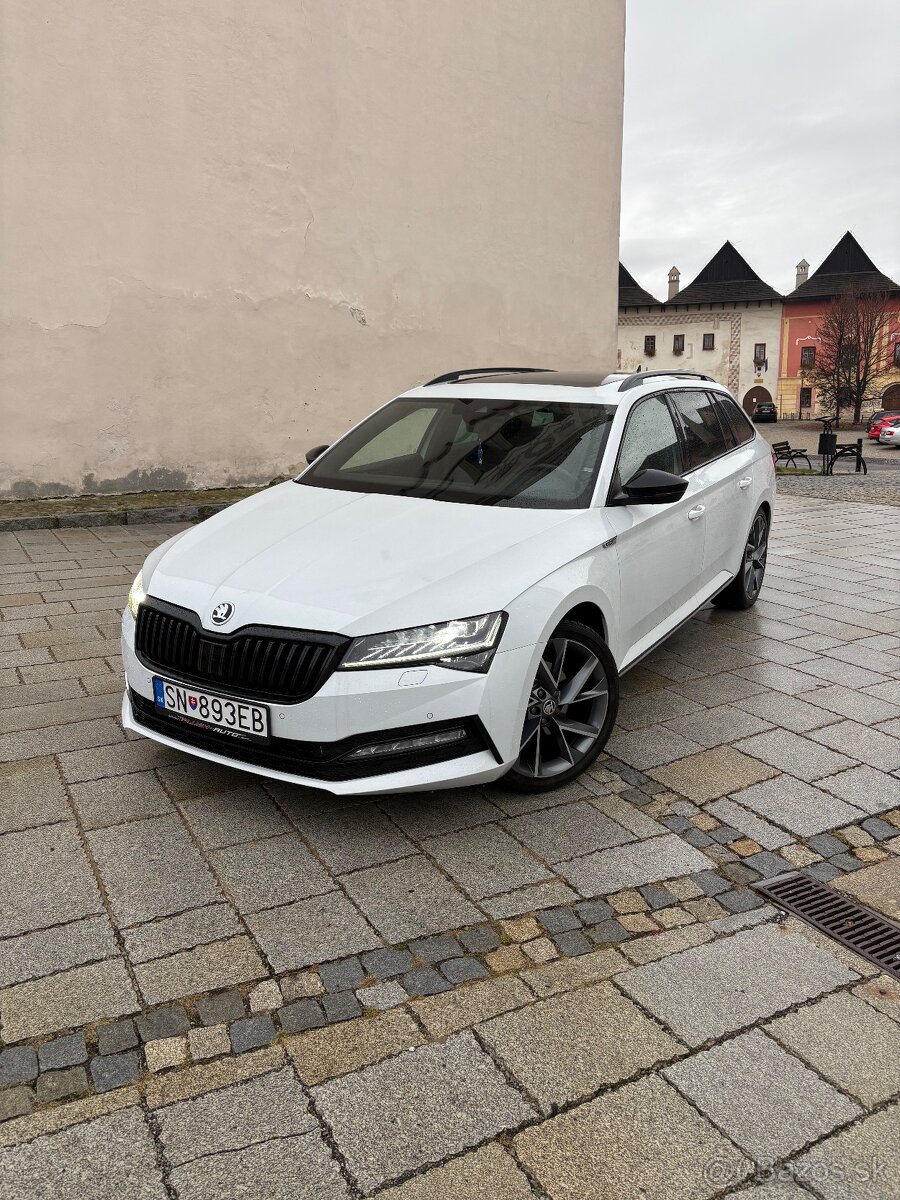 Škoda Superb Sportline full - 2