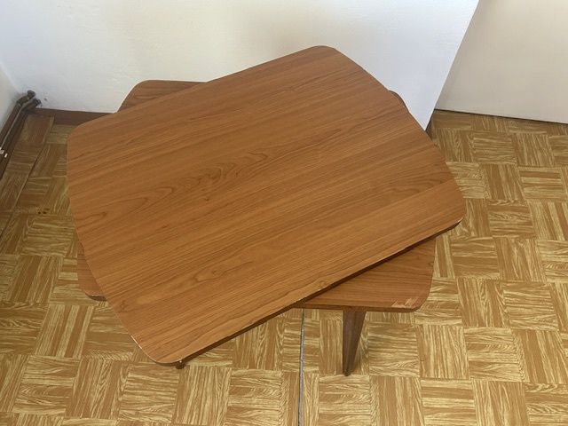 Predám retro otočný stolík pod TV - 2