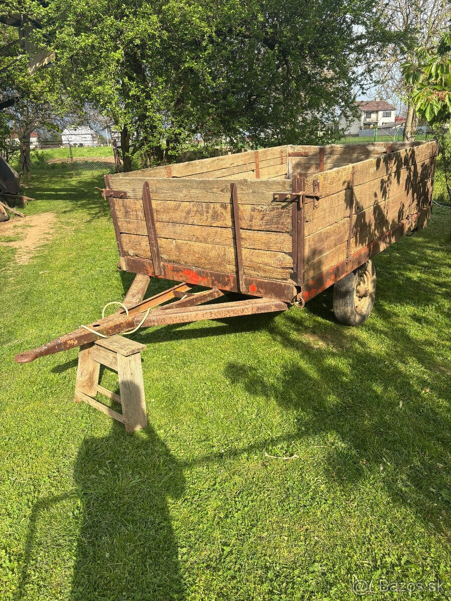 Vlečka za traktor - 2